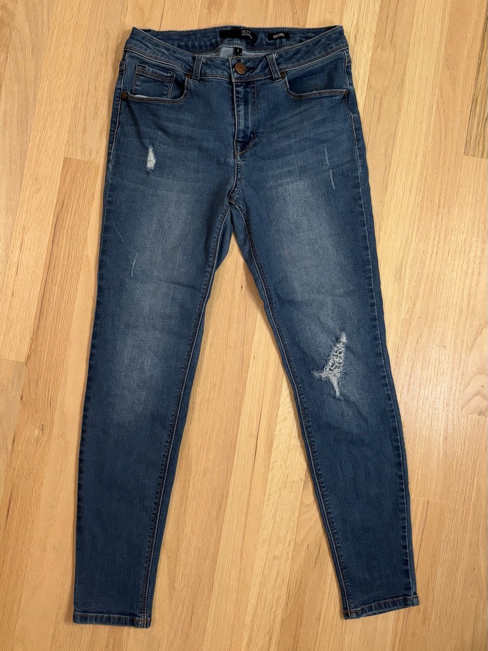 1822 Adrianna Dark Blue Women's Distressed Skinny Jeans